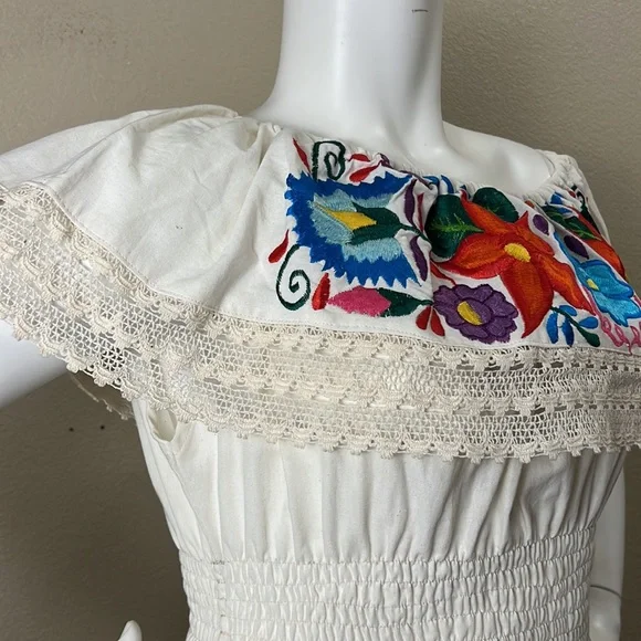 Mexican Embroidery Long Off Shoulders Dress NEW - Picture 4 of 8